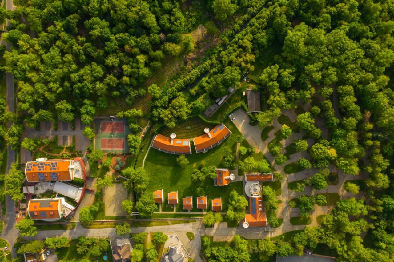 Termal Kemping Apartmanok Es Bungalok Harkány Eksteriør bilde